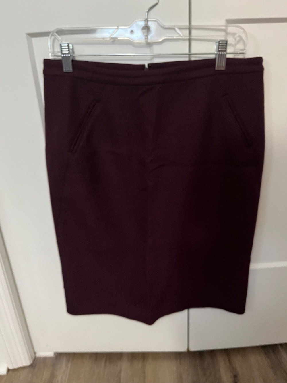 Women's Burgundy Loft Pencil Skirt